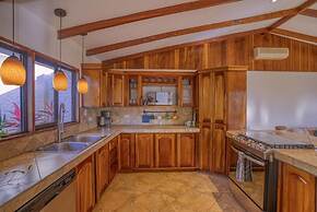 Few Steps to Beach Private Pool and Jacuzzi