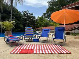 Few Steps to Beach Private Pool and Jacuzzi