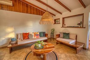 Few Steps to Beach Private Pool and Jacuzzi