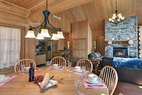 Family fun Private Indoor hot tub Citq 234953