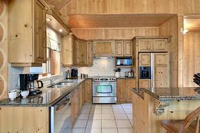 Family fun Private Indoor hot tub Citq 234953