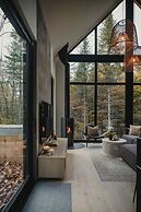 Naro Cabin in Laurentides