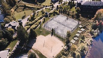 Naro Cabin in Laurentides