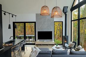 Naro Cabin in Laurentides