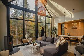 Naro Cabin in Laurentides