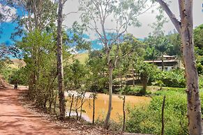 Pousada e Hotel Casa Do Lago