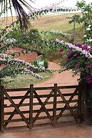 Pousada e Hotel Casa Do Lago