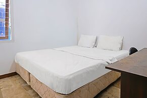 OYO Life 92835 Maya Adipuri