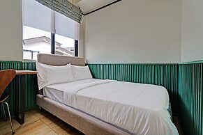 OYO Life 92719 Rolling Hills Residence Karawang