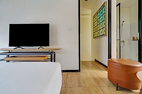 OYO Life 92719 Rolling Hills Residence Karawang