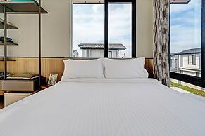 OYO Life 92719 Rolling Hills Residence Karawang