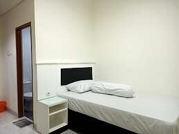 OYO Life 92719 Rolling Hills Residence Karawang