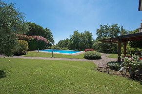 Villa dei Salici by Wonderful Italy