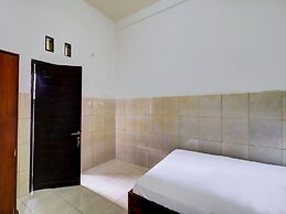 OYO Life 92841 Kos 88