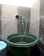 OYO Life 92920 Rumah Kost Azca