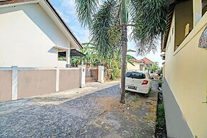 OYO Life 92954 Shanti Kost