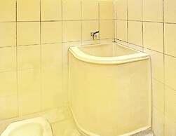 OYO Life 92954 Shanti Kost