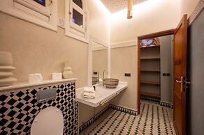 Nomadz Palace