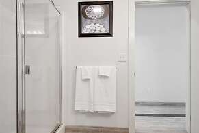 Executive Downtown Retreat