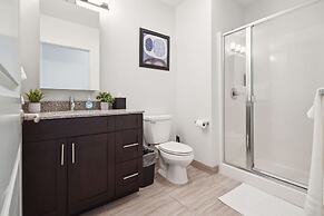 Executive Downtown Retreat