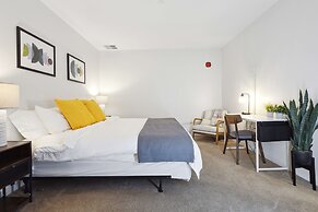 Executive Downtown Retreat