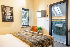 The Holt York-charming York House With 3 Bedrooms