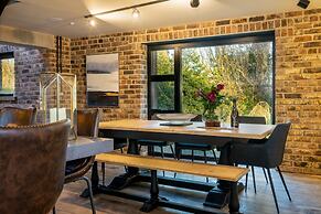 The Holt York-charming York House With 3 Bedrooms