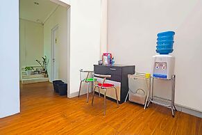 OYO Life 92720 Mekarwangi Guest House