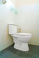 OYO Life 92720 Mekarwangi Guest House