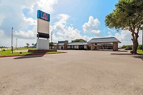 Motel 6 Port Lavaca, TX