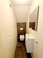 New Studio in Center