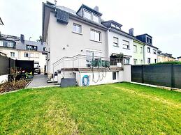 New Studio in Center