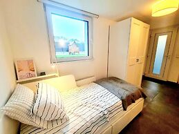 New Studio in Center