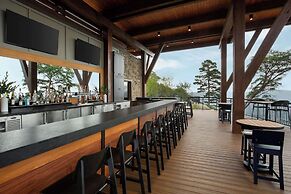 Cloudland at McLemore Resort Lookout Mountain, Curio by Hilton