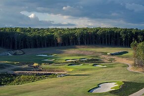 Cloudland at McLemore Resort Lookout Mountain, Curio by Hilton