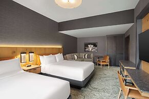 Cloudland at McLemore Resort Lookout Mountain, Curio by Hilton