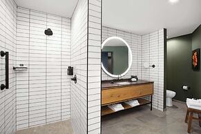 Cloudland at McLemore Resort Lookout Mountain, Curio by Hilton