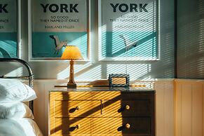 Marco Pierre White's Rudloe Arms