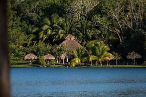 Villa Chicana Resort Pool AC Fast Internet