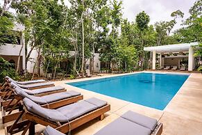Villa Kinichn Resort Pool AC Fast Internet