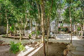 Villa Edzna Resort Pool AC Fast Internet