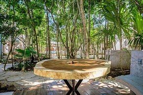 Villa Edzna Resort Pool AC Fast Internet