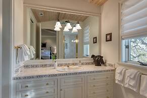 Eagle Oak Ranch by Avantstay Views, Pool, Privacy