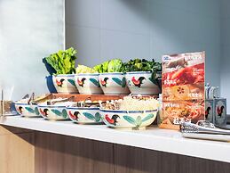 Holiday Inn Express Shenzhen Futian Center by IHG