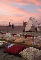 Waikiki Beach Hostel