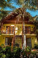 Waikiki Beach Hostel