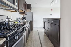 Modern Downtown Apartment