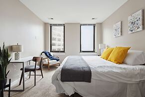 Modern Downtown Apartment