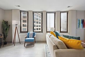 Modern Downtown Apartment
