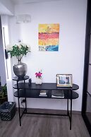ESHEL SUITES PANAMA